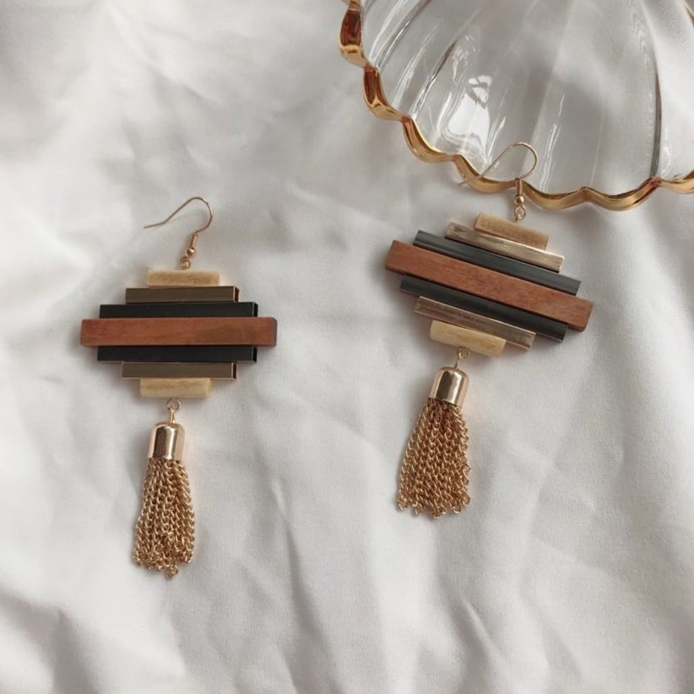 💕last one Boho Nature Wood Tassel Dangle Earrings - Picture 3 of 6